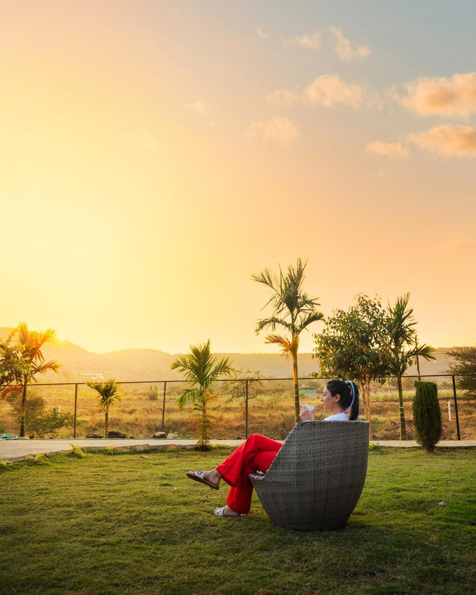 Villa The Earth Farm Nashik Exterior foto